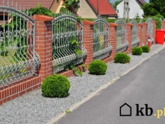 Nawet kilkaset złotych rocznie za sam płot. Nowy podatek od ogrodzeń uderza po kieszeni