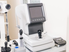 Kompletowanie gabinetu okulistycznego: Strategia zakupowa i priorytety sprzętowe dla młodych praktyków