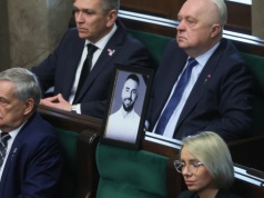 Posłowie uczcili pamięć tragicznie zmarłego Łukasza Litewki