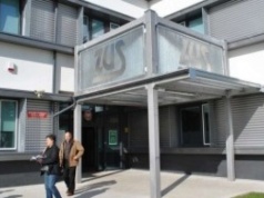 Uwaga na fałszywe telefony z ZUS. Senior straciłby 800 zł przez „program emerytalny”