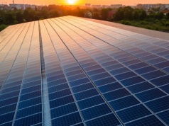 Rekordy OZE dławią sieć, a rząd blokuje magazyny energii