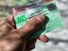 Wyrób oprócz legitymacji emeryta. Skorzystasz z wysokich ulg