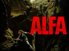 „Alfa” od Netflixa, czyli Charlize Theron żywcuje, aby przeżyć