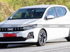 Dacia Sandero w nowej wersji silnikowej 1.8 Hybrid przechodzi testy