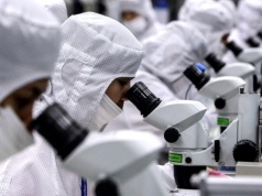 Indeks półprzewodników wystrzelił w kosmos. Takiego rajdu nie było nawet w 2000 r.