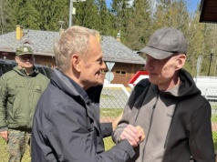 Andrzej Poczobut uwolniony. Donald Tusk: Witaj w polskim domu, przyjacielu!