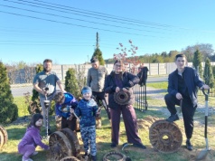 Sensacyjne odkrycie w Świerczowie! Legenda o czołgu w ogródku okazała się prawdą! (GALERIA)