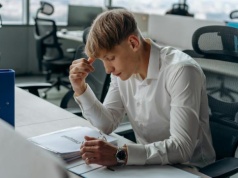 Tysiące CV na jedno ogłoszenie. Juniorzy zalewają rynek pracy