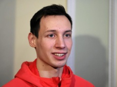 Z dnia na dzień poznała go cała Polska. Tak radzi sobie z popularnością