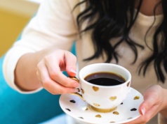 Myślisz, że chodzi o cukier? Prawda o porannej kawie jest zupełnie inna
