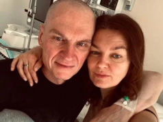 Andrzej Poczobut w szpitalu. Jest przy nim żona
