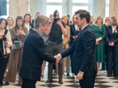 Złoty Medal „Gloria Artis” dla Jerzego Wałgi. Uhonorowano mistrza cieszyńskiego rusznikarstwa