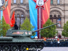 Parada zwycięstwa w Moskwie w tym roku bez sprzętu
