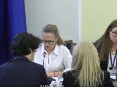 „Przerwanie terapii to realne zagrożenie życia”. Sejmowa Komisja Zdrowia przyjmuje kluczowe zmiany w leczeniu HIV i HCV