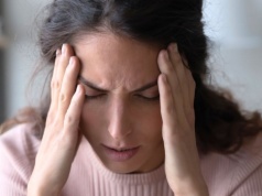 Objawy japońskiego zapalenia mózgu są mylące. Skutki - nawet po wyzdrowieniu