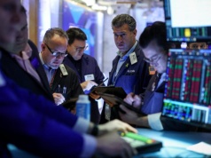 Zagranica kontroluje rekordowe 70 procent obrotów akcjami na GPW. Rośnie liczba aktywnych rachunków