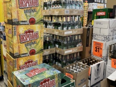 Wojna na piwo gratis przed majówką. Lidl i Biedronka już to zrobiły