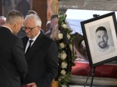 Pogrzeb Łukasza Litewki. Prezydent złożył na ręce ojca posła Krzyż Orderu Odrodzenia Polski (FOTO)