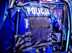 Ukradł batonik ze sklepu i zaatakował kasjerkę. Grozi mu do 15 lat więzienia