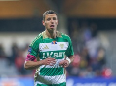 Słynny klub chce piłkarza Lechii Gdańsk