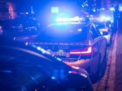 Potrącenie pieszej w Ostrowcu. 33-latka trafiła do szpitala w ciężkim stanie