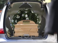 Ostatnie pożegnanie Łukasza Litewki. Tłumy na pogrzebie posła