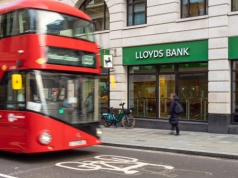 Awaria Lloyds Bank z marca 2026 objęła pół miliona osób. Kto może starać się o odszkodowanie?