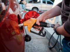 Jest decyzja ministra. Tyle zapłacimy za paliwo w czwartek