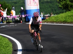 Oficjalnie: Richard Carapaz opuści Giro d’Italia i skupi się na Tour de France