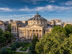 🏛️ Odkryj Bukareszt w supercenie ✨ Loty i hotel w centrum ze śniadaniami za… 425 PLN 😱🤩