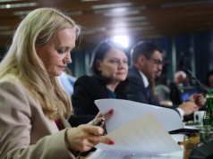 Opozycja punktuje Sobierańską-Grendę. Koalicja odpowiada: to wy doprowadziliście system do upadku