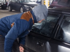 Jak zabezpieczyć auto przed kradzieżą? Tych metod boją się złodzieje