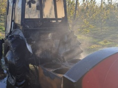 Traktor z nagrzewnicą spłonął w sadzie. Rolnik walczył z przymrozkiem