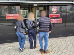 Bankowa wilczyca? Przez lata okradała klientów – milion zniknął, a nikt nic nie zauważył