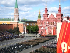 Tegoroczna defilada w Moskwie po raz pierwszy bez techniki lądowej