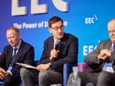 "Wzrost pozycji polskiej zbrojeniówki nie wcześniej niż za dekadę"