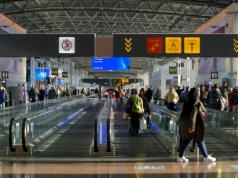 Połowa samolotów nie odleci. Tutaj turystów czekają utrudnienia