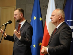 "MON szykuje się do wojny". Wiceminister o "zadaniu ciosów Rosji"