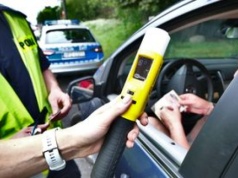 Wypił cztery piwa bezalkoholowe. Tyle pokazał alkomat