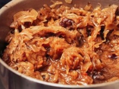 Nigdy nie dodawaj go do bigosu. Popsuje smak mięsa i kapusty