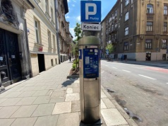 Bezpłatny postój na ulicach Krakowa 1 i 3 maja. Od dziś mieszkańcy nie płacą w niedziele za parkowanie w samym centrum