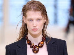 Nie Miu Miu, i nie Prada. Oto aktualnie najbardziej pożądana marka modowa świata!