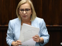 Ministra klimatu obroniona. Sejm podjął decyzję ws. odwołania Pauliny Hennig-Kloski
