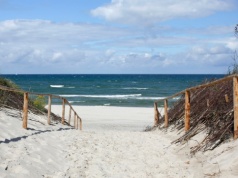 Masz dość tłumów? Oto pięć mniej znanych miejsc, które warto odwiedzić w majówkę