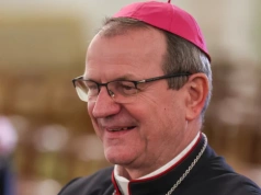 Krakowski PiS występuje przeciwko kard. Rysiowi? „Z tego będzie chryja”