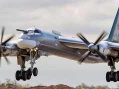 Rosyjskie bombowce przy granicy z NATO. Mogą przenosić broń jądrową