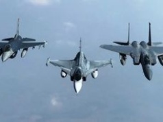 Konfrontacja Gripenów E z F-35. Ćwiczenia Salitre 2026