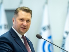 Czarnek założy własne stowarzyszenie?! Zdumiewające ustalenia mediów