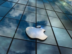 Apple bije rekordy, iPhone 17 znika z półek, a Tim Cook żegna się z rozmachem