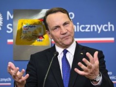Sikorski wrzucił zdjęcie masła. "Zdrada i zaprzaństwo"